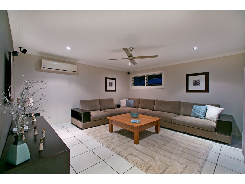 14 Kerder Street, Thornlands QLD 4164