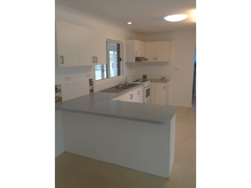 40 Shirley Street, Coochiemudlo Island QLD 4184