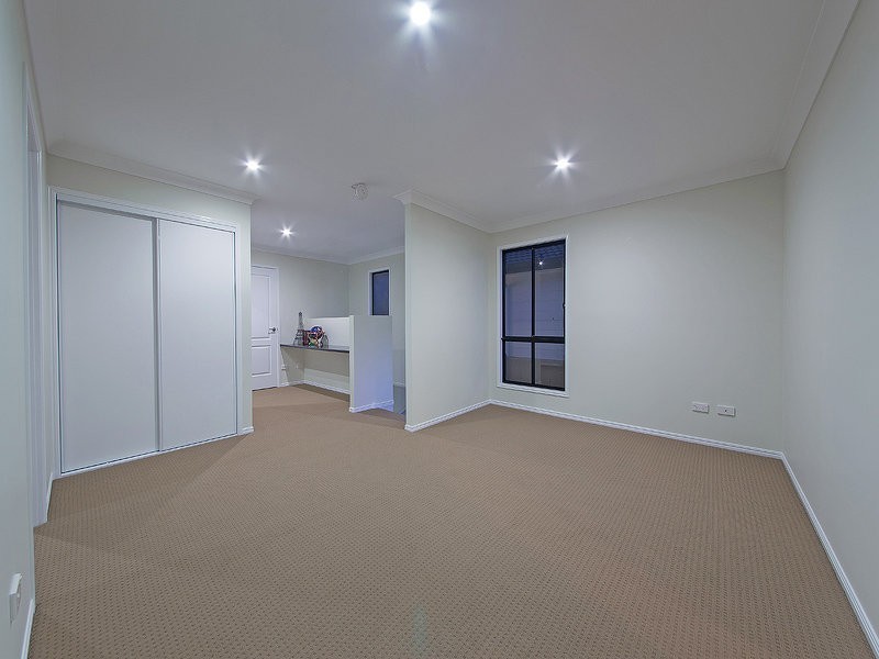 20 Valley Road, Wellington Point QLD 4160