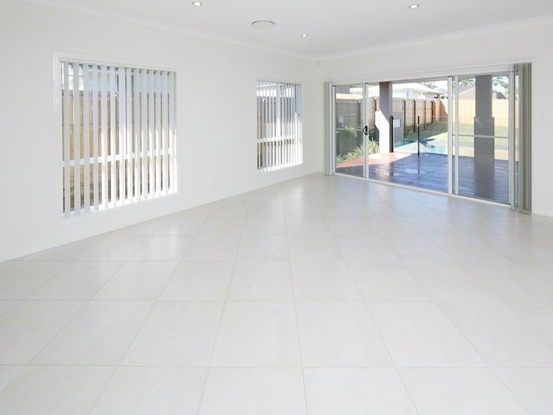 20 Marjoram Street, Thornlands QLD 4164