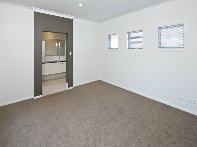 20 Marjoram Street, Thornlands QLD 4164