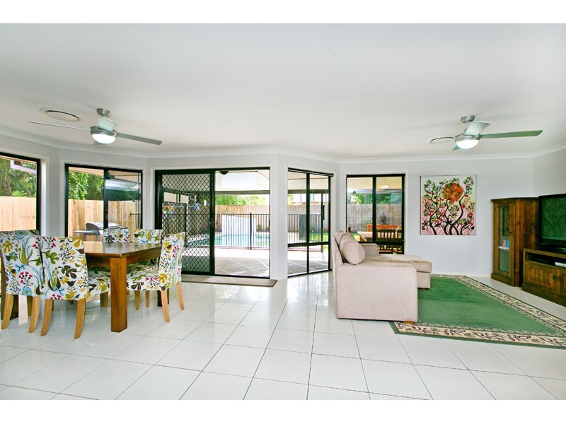 19 Rose Street, Ormiston QLD 4160