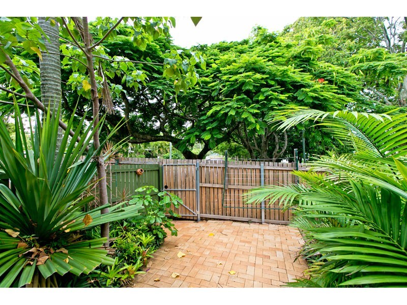 6/375 Birkdale Road, Wellington Point QLD 4160