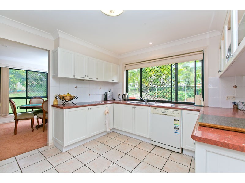 2 Jessie Close, Thornlands QLD 4164