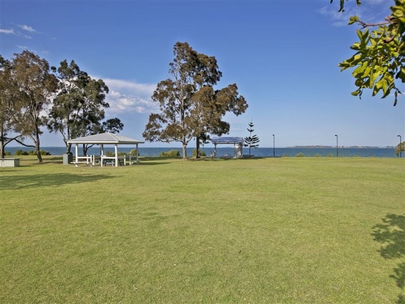 10 Outram Street, Lota QLD 4179