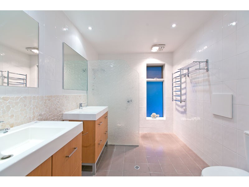 91 Avalon Road, Sheldon QLD 4157