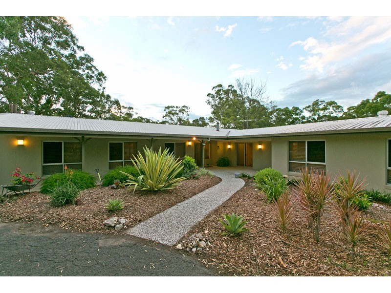 91 Avalon Road, Sheldon QLD 4157