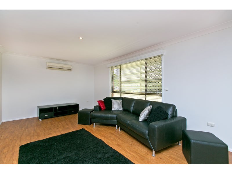 4 Brief Street, Cleveland QLD 4163