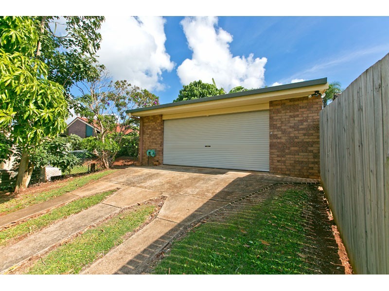 4 Brief Street, Cleveland QLD 4163