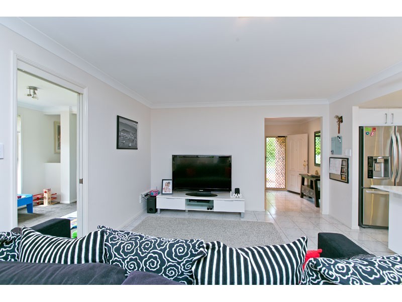 1 Crossley Drive, Wellington Point QLD 4160