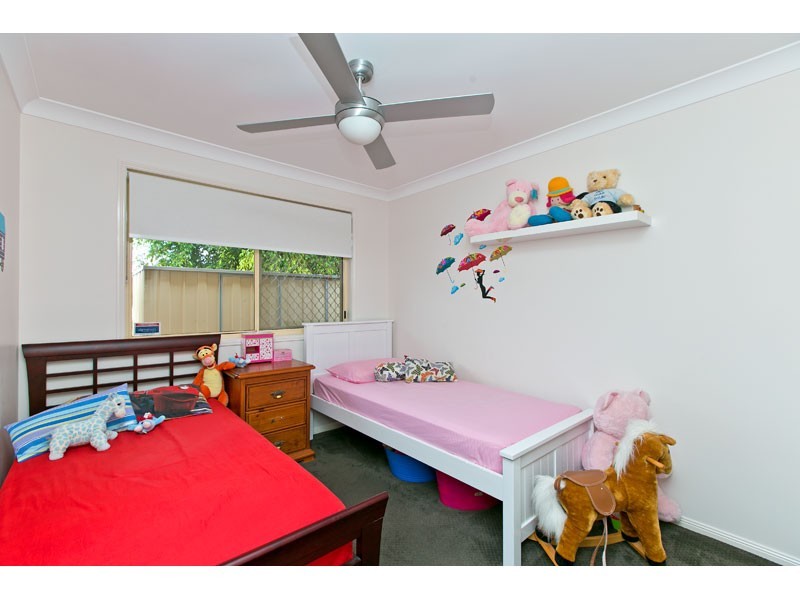 1 Crossley Drive, Wellington Point QLD 4160