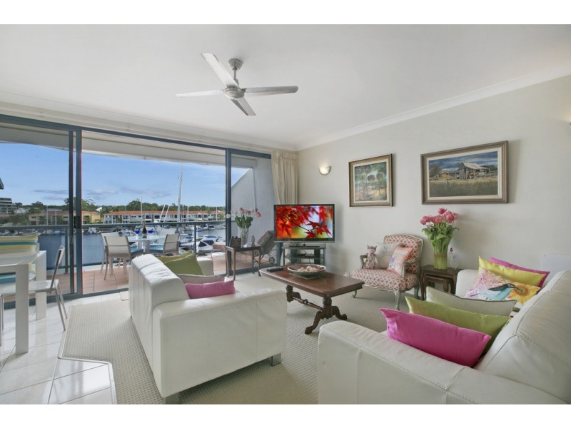 52/18-20 Masthead Drive, Cleveland QLD 4163