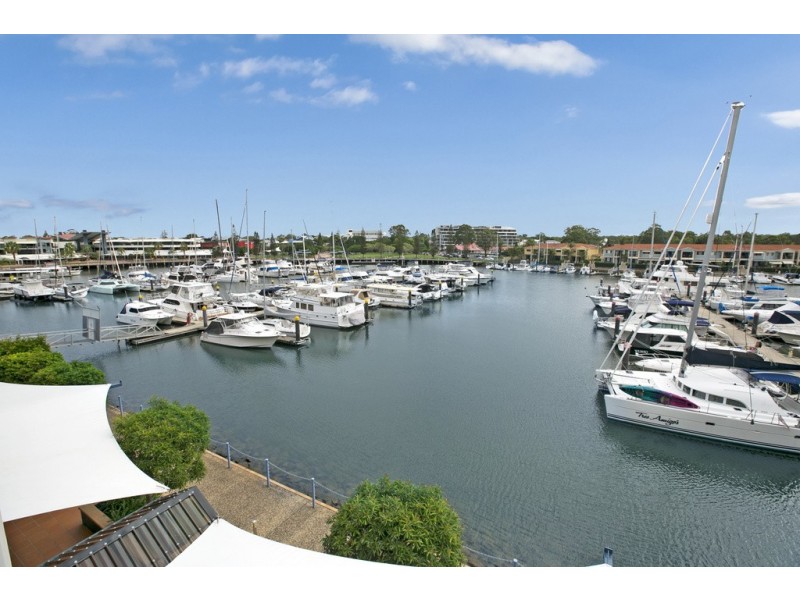 52/18-20 Masthead Drive, Cleveland QLD 4163