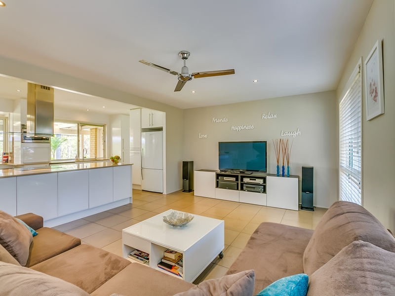 10 Lyndon Road, Capalaba QLD 4157