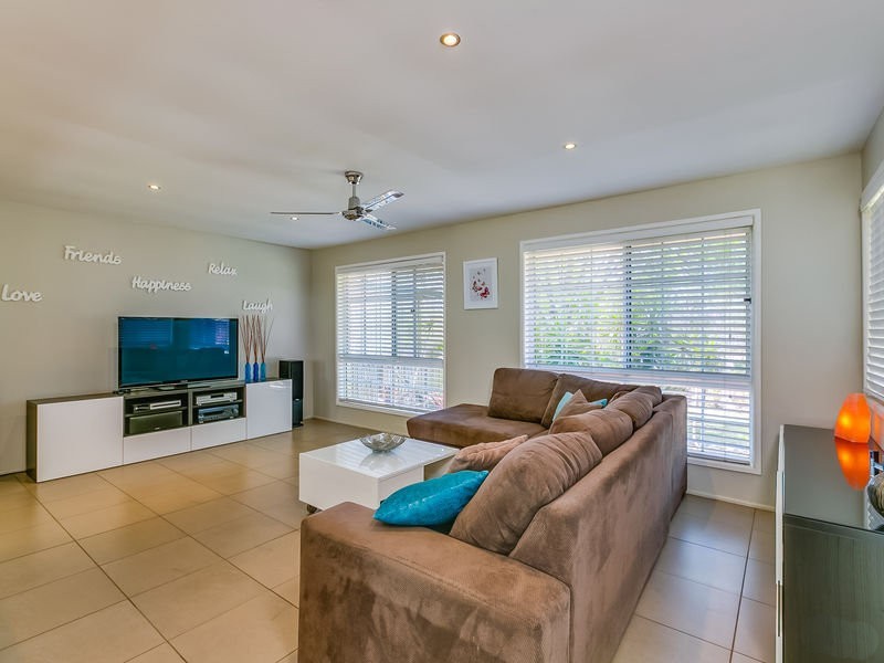 10 Lyndon Road, Capalaba QLD 4157