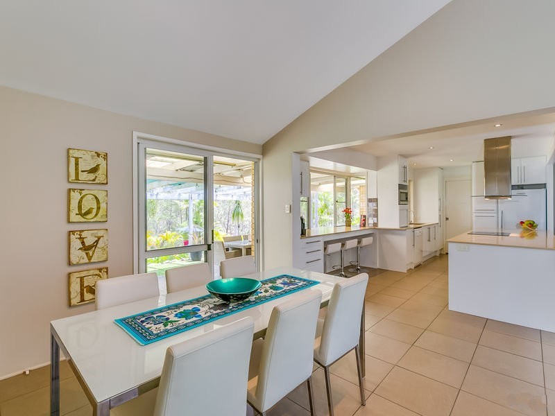 10 Lyndon Road, Capalaba QLD 4157