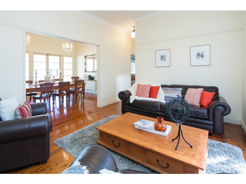 95 Passage Street, Cleveland QLD 4163