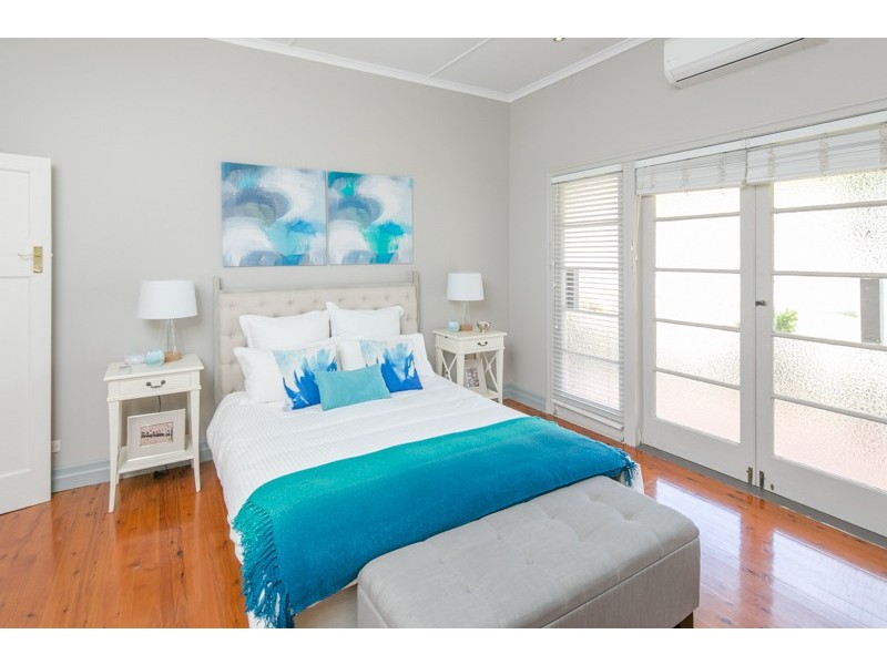 95 Passage Street, Cleveland QLD 4163