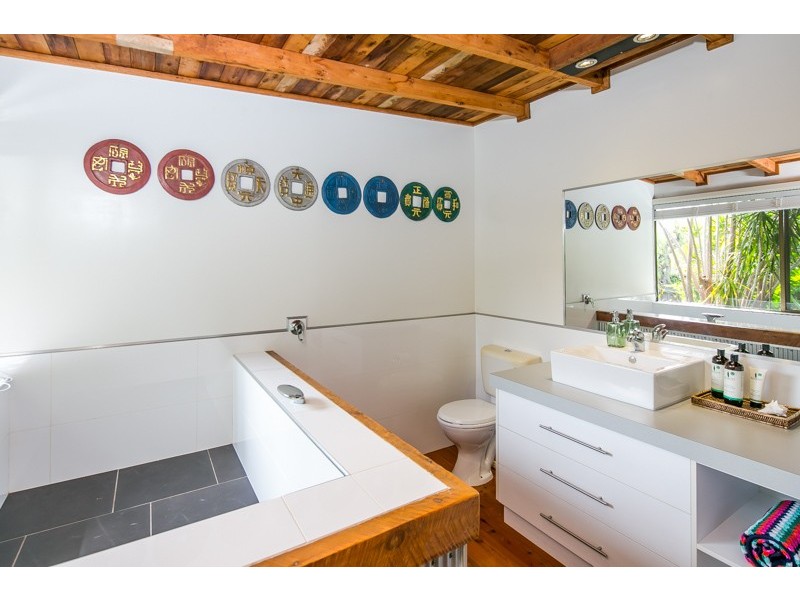 95 Passage Street, Cleveland QLD 4163