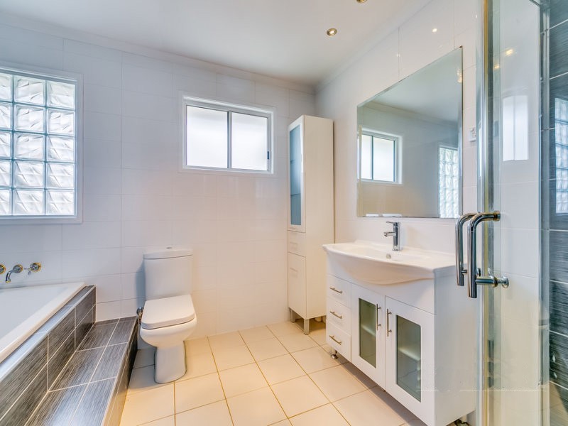 3 Balcombe Court, Alexandra Hills QLD 4161