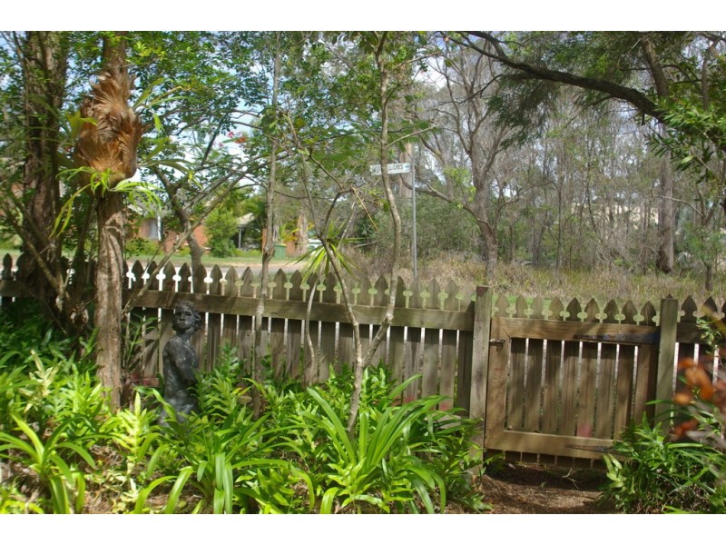 44 Goodsell Crescent, Lamb Island QLD 4184