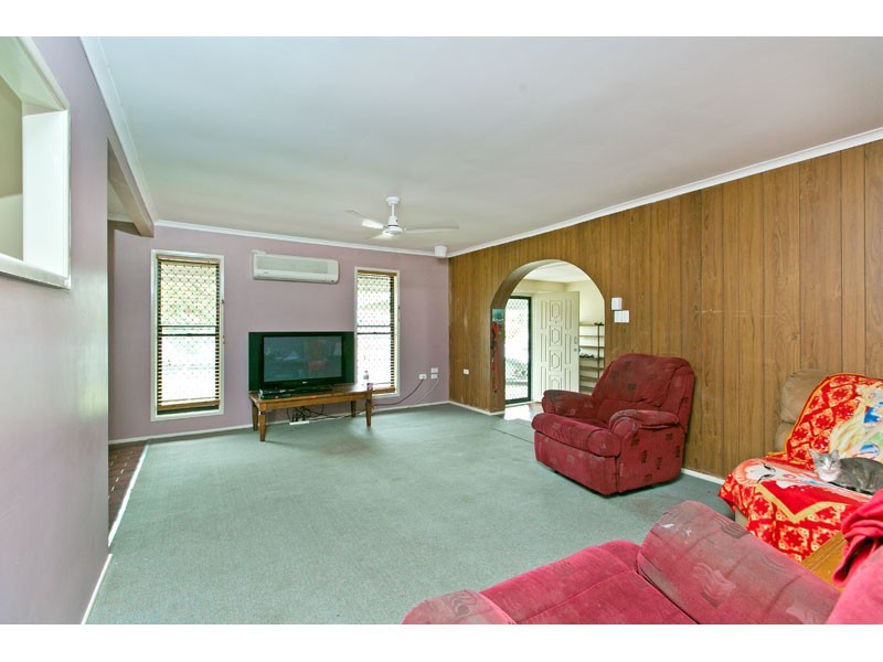 11 Gibson Street, Capalaba QLD 4157