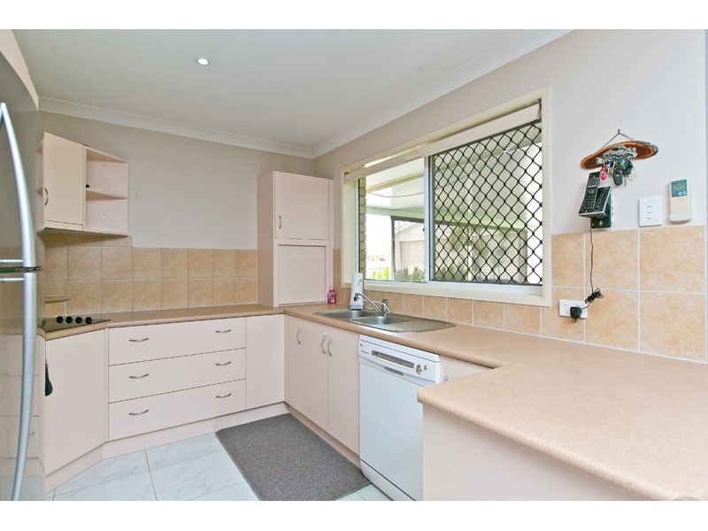 16 Riverleigh Place, Loganholme QLD 4129
