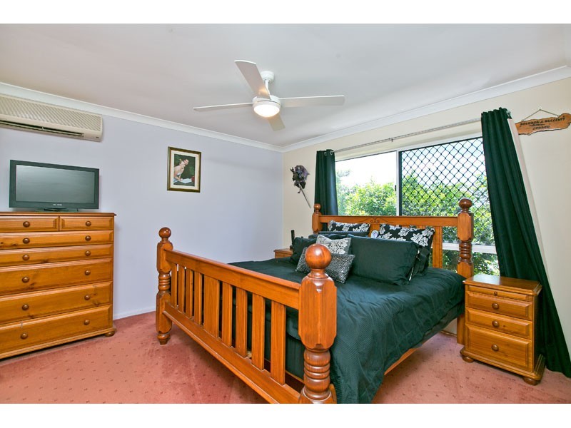 16 Riverleigh Place, Loganholme QLD 4129