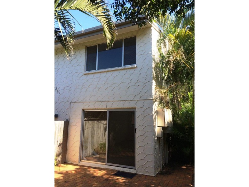 1/221 Middle St, Cleveland QLD 4163