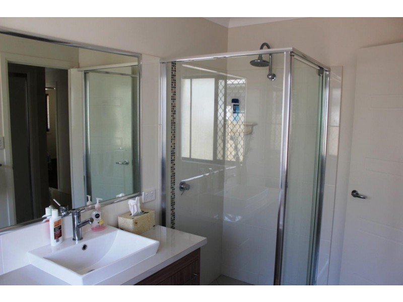 5 Nato Court, Thornlands QLD 4164