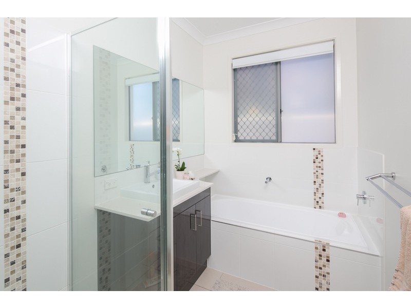 39 Longland Street, Cleveland QLD 4163