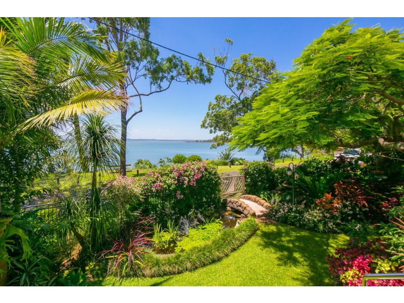 51 Esplanade, Redland Bay QLD 4165
