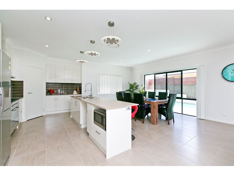 3 Marjoram Street, Thornlands QLD 4164