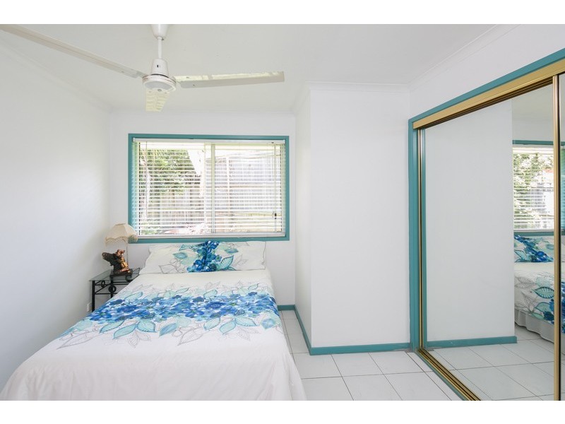 36 Mary Pleasant Drive, Aquatic Paradise QLD 4159