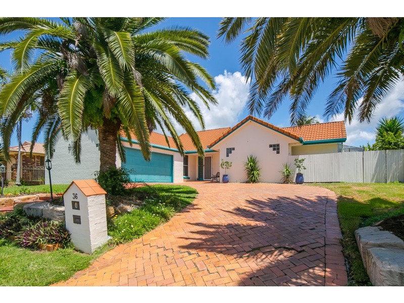 36 Mary Pleasant Drive, Aquatic Paradise QLD 4159