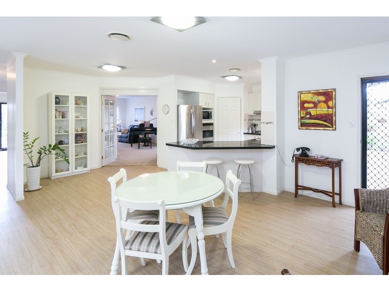 14 Hawkins Place, Thornlands QLD 4164