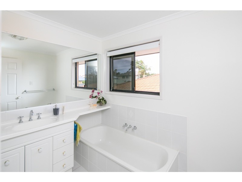 14 Hawkins Place, Thornlands QLD 4164