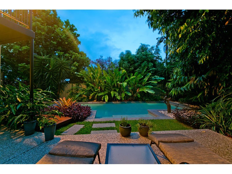 37 Christina Street, Wellington Point QLD 4160