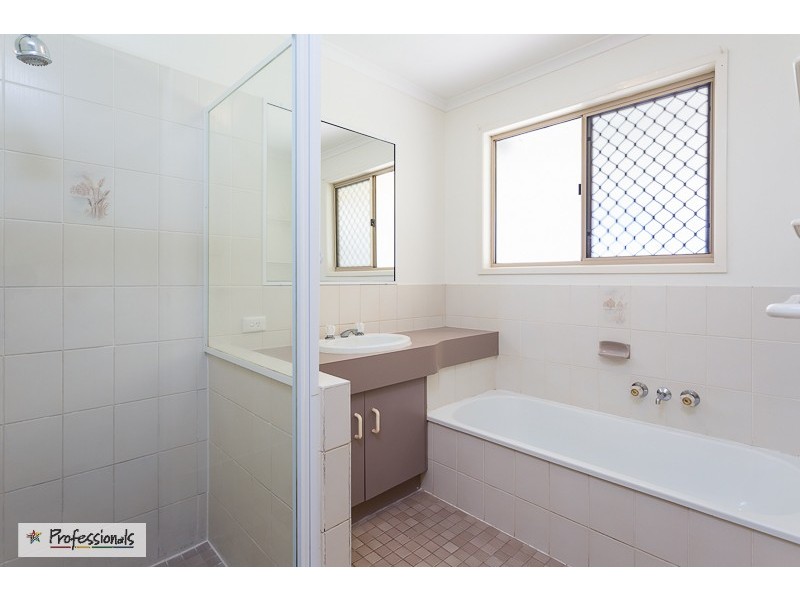 9 Tulloch Drive, Wellington Point QLD 4160