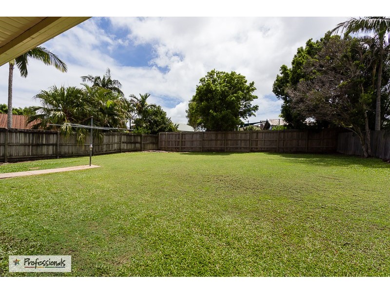 9 Tulloch Drive, Wellington Point QLD 4160