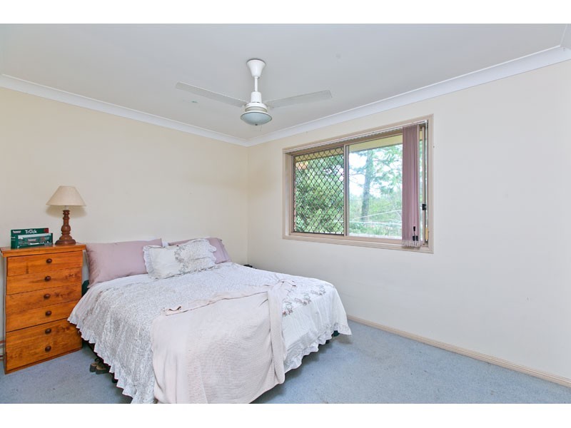 573 Redland Bay Road, Capalaba QLD 4157