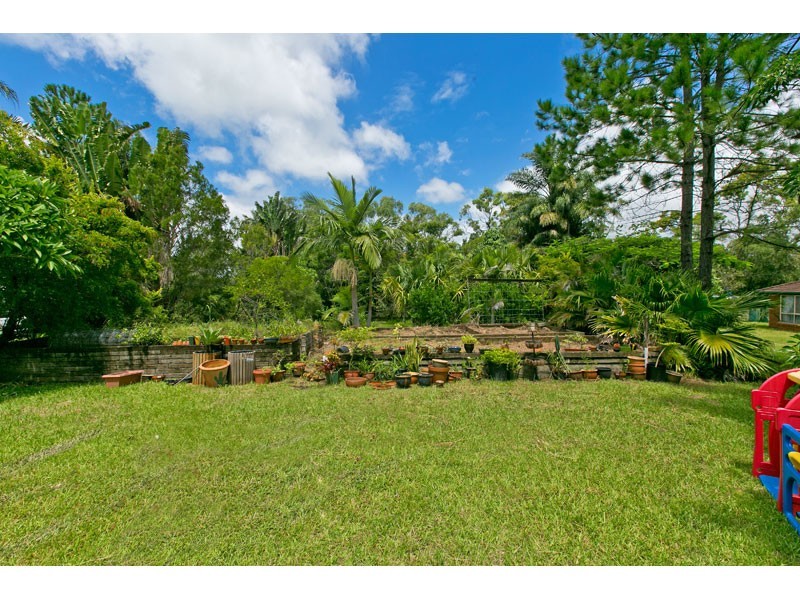 573 Redland Bay Road, Capalaba QLD 4157