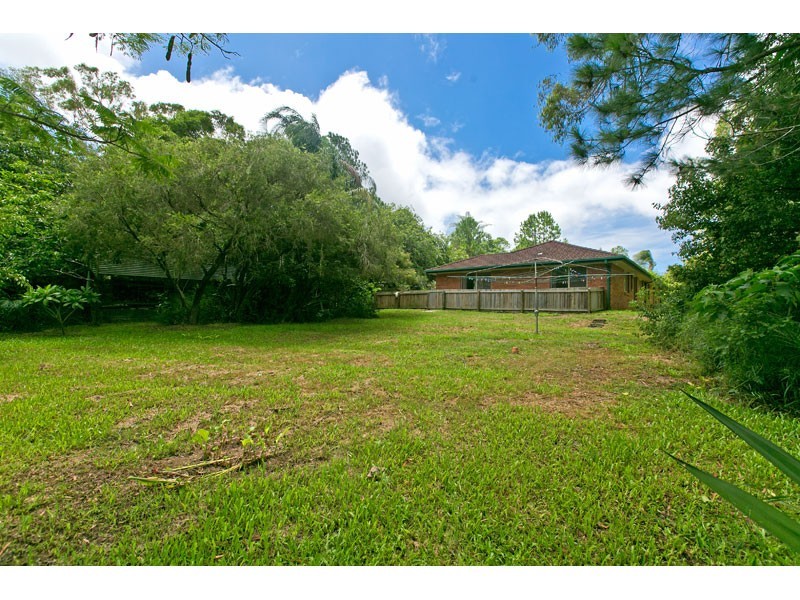 573 Redland Bay Road, Capalaba QLD 4157