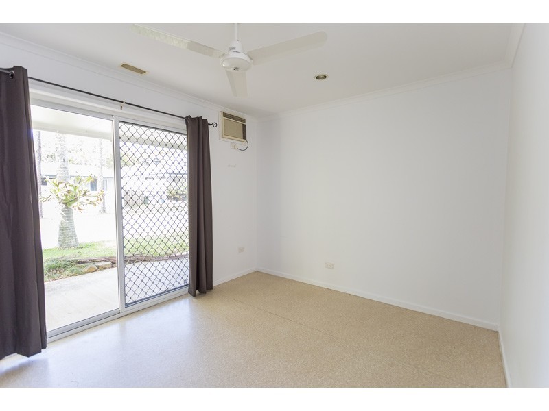 40 Shirley Street, Coochiemudlo Island QLD 4184