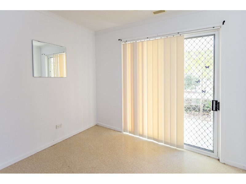 40 Shirley Street, Coochiemudlo Island QLD 4184