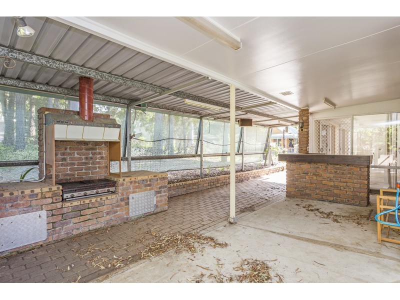 40 Shirley Street, Coochiemudlo Island QLD 4184