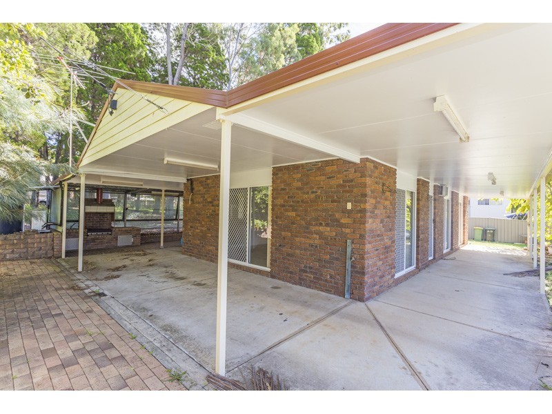 40 Shirley Street, Coochiemudlo Island QLD 4184