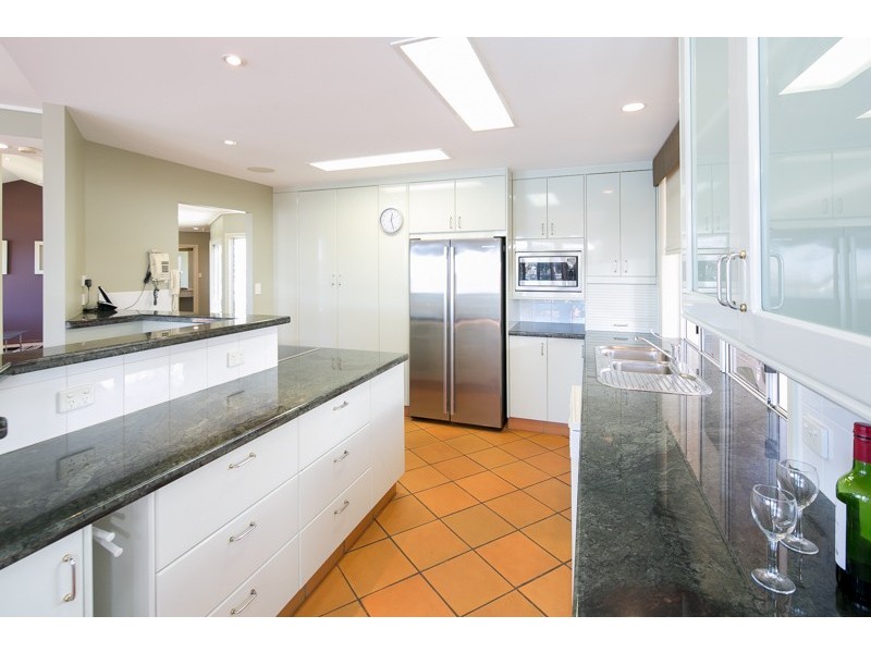 19 Seahaven Court, Cleveland QLD 4163