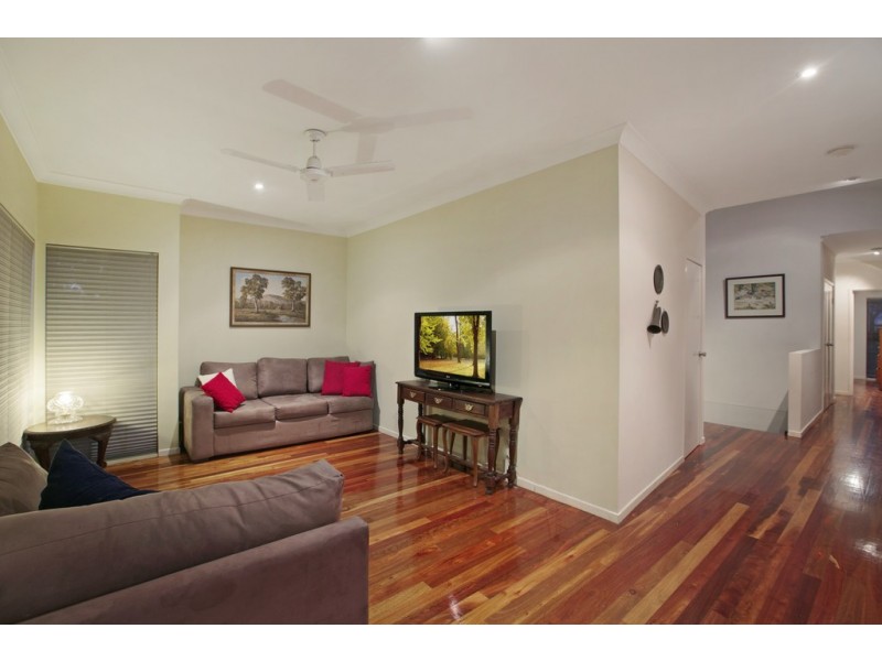 23 Pembridge Place, Carindale QLD 4152