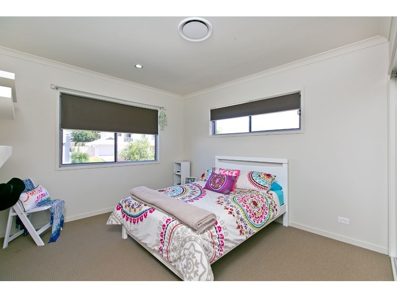 4 Bay Crest Place, Thornlands QLD 4164